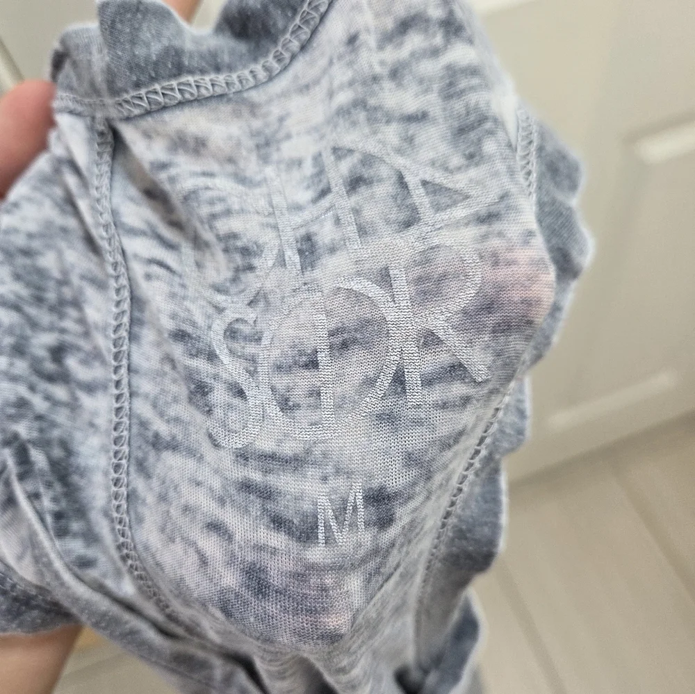 Chasor Tank Top - Picture 3 of 5